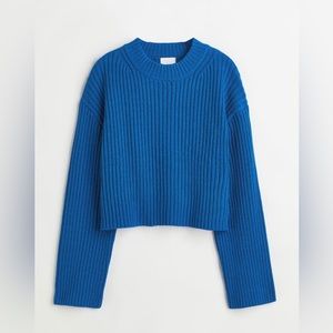 H&M Blue Cropped Sweater Size M